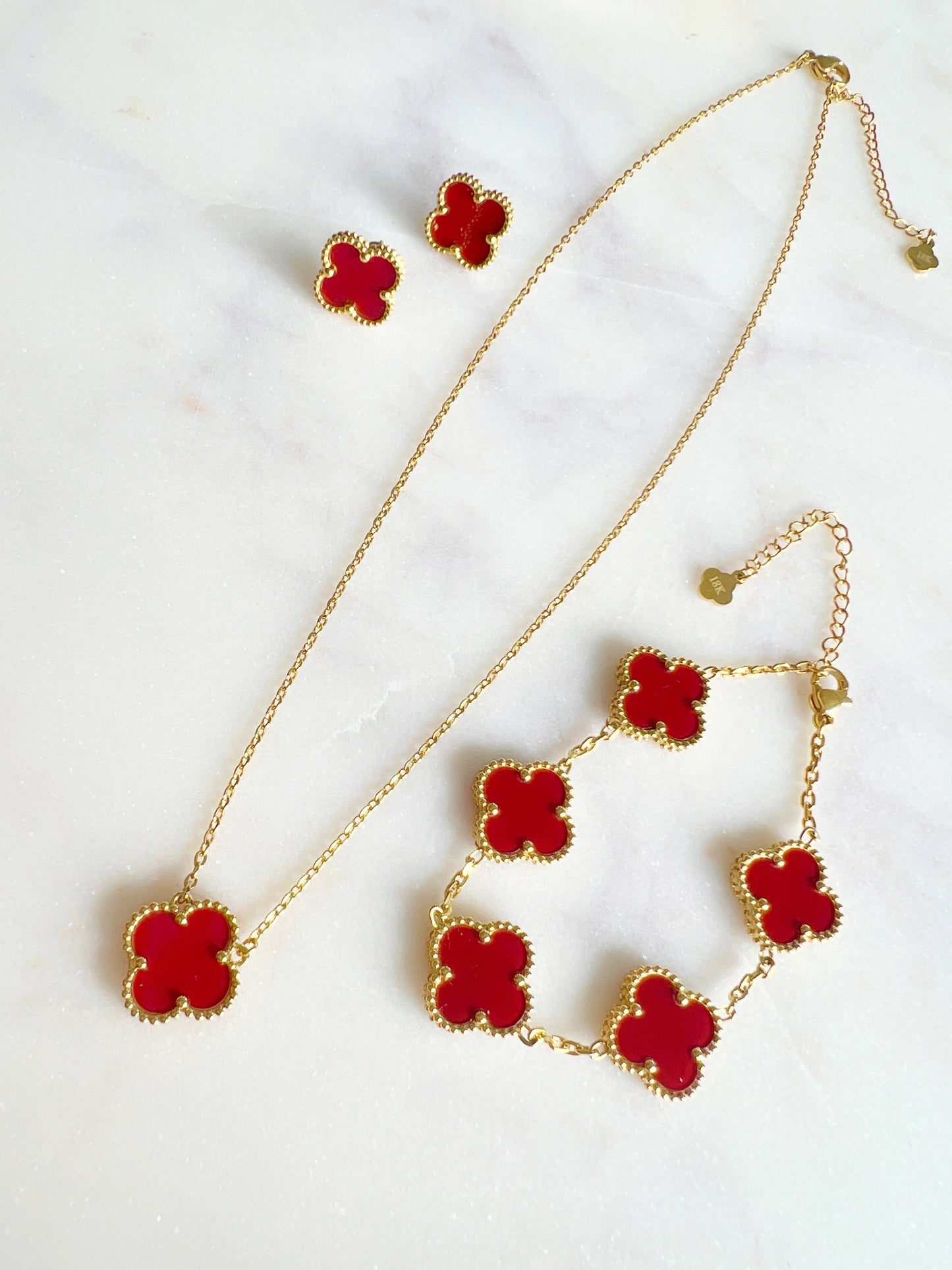 Clover  necklace