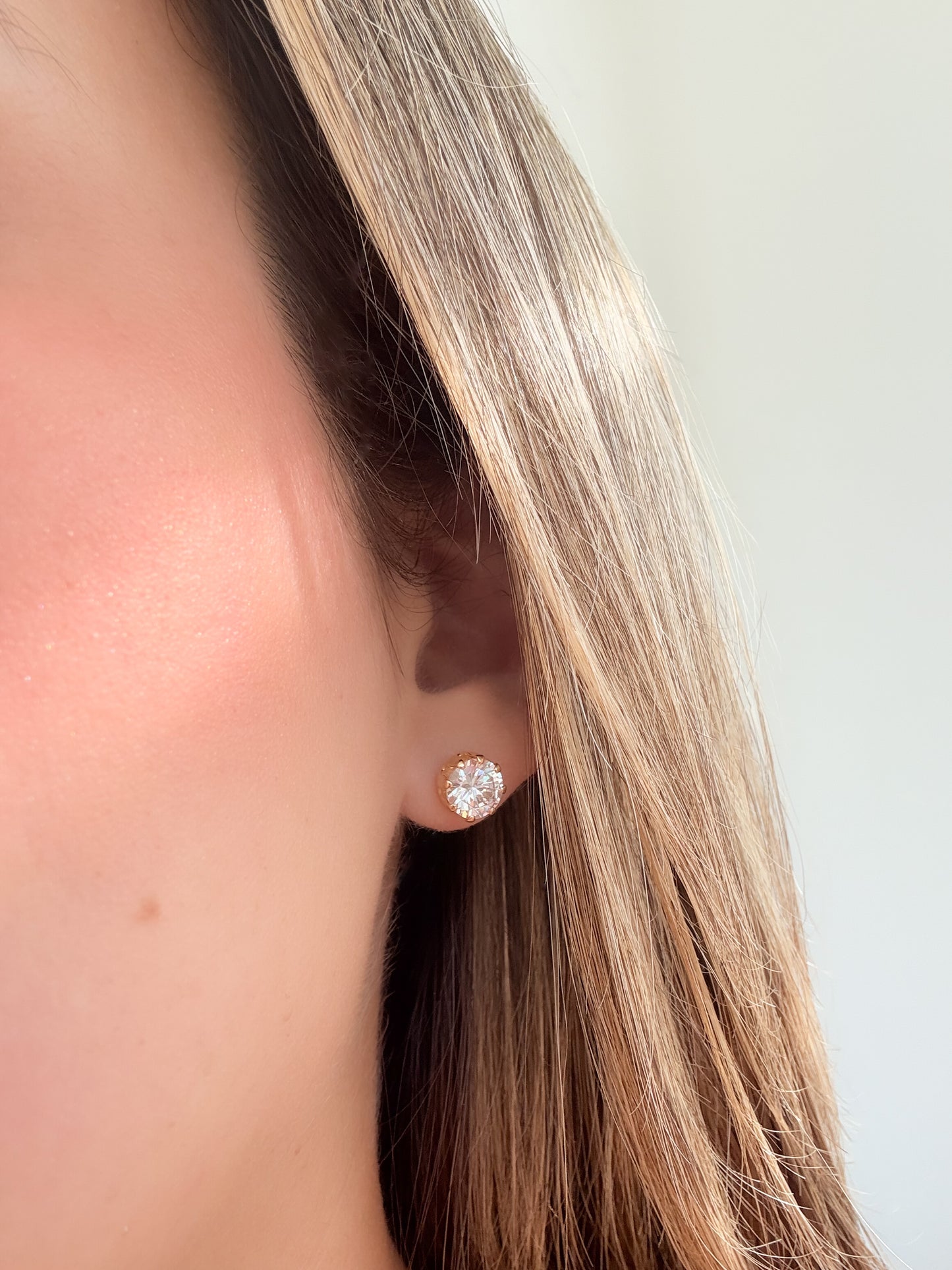 Sparkle Studs