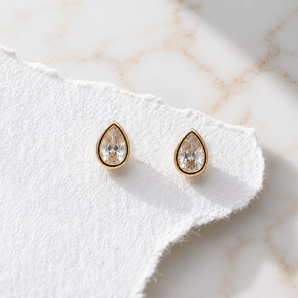Teardrop Bezel Zircon Earrings