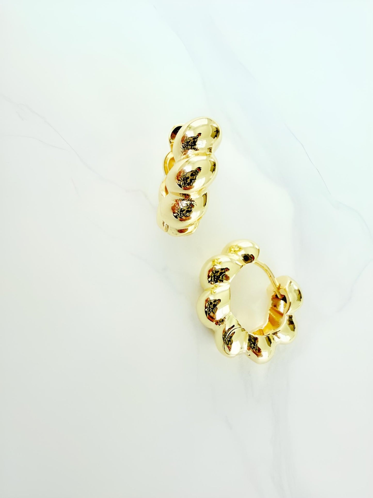 Croissant Hoop Earrings - Jewelry Maktub LLC