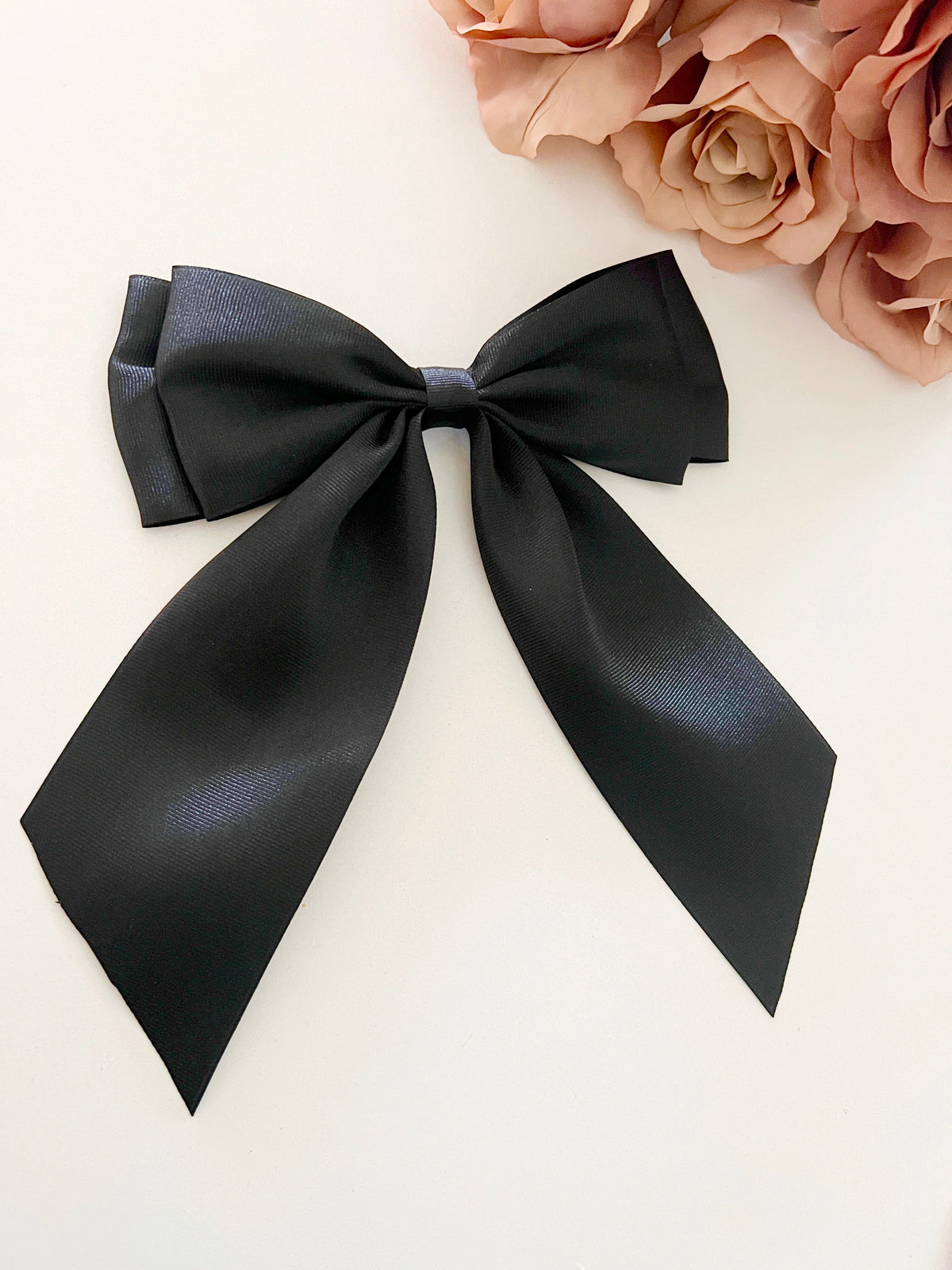 Jimena Bow - Jewelry Maktub LLC