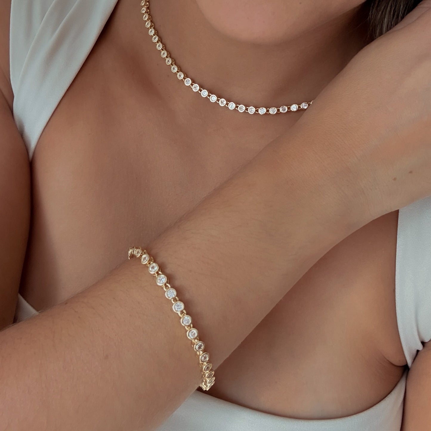 Round CZ Bezel Tennis Bracelet - Jewelry Maktub LLC