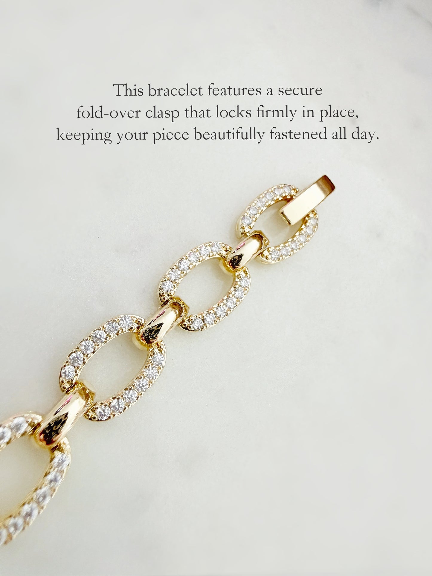 Pavé Oval Link Bracelet