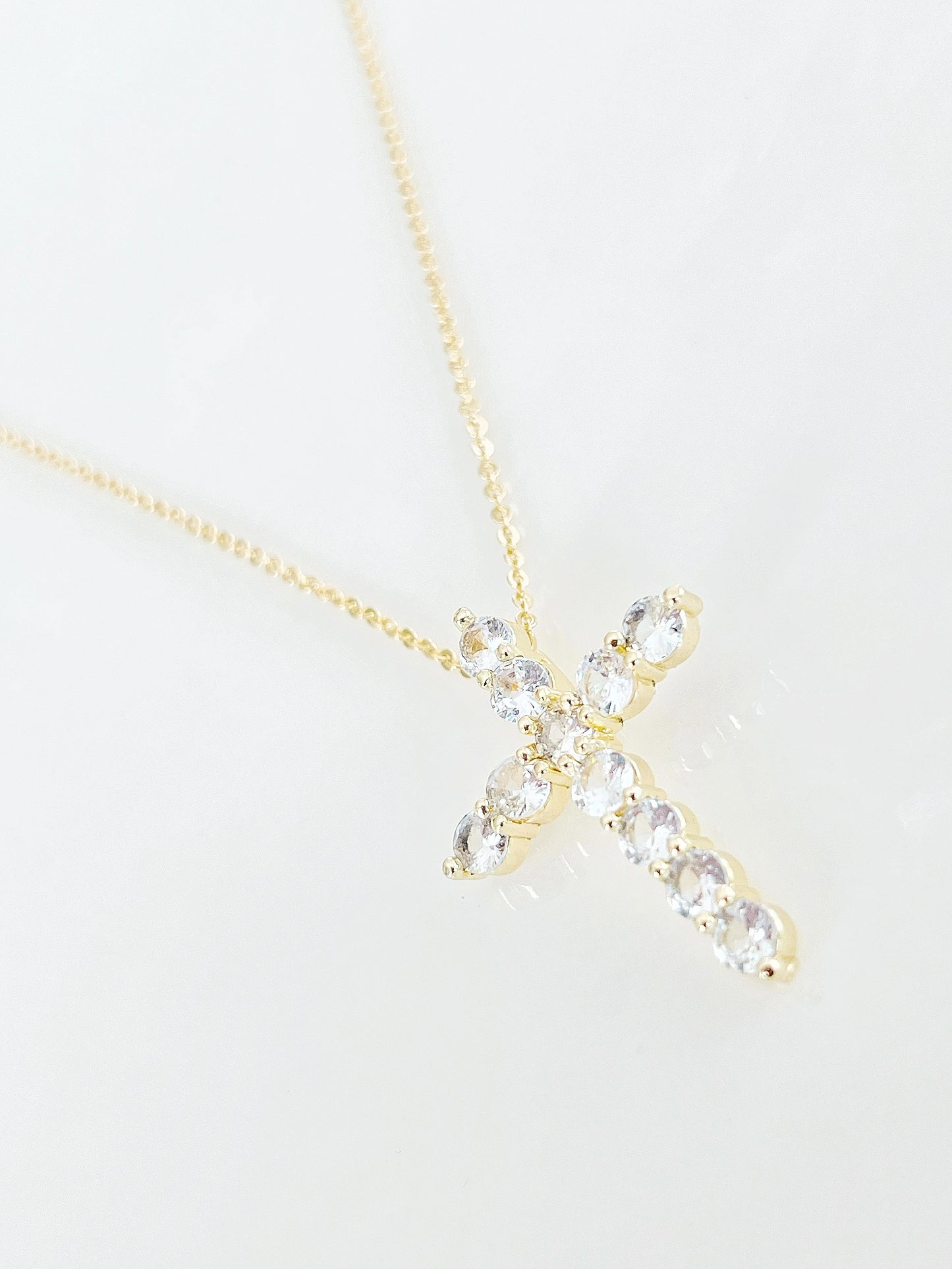 Bolt Cross