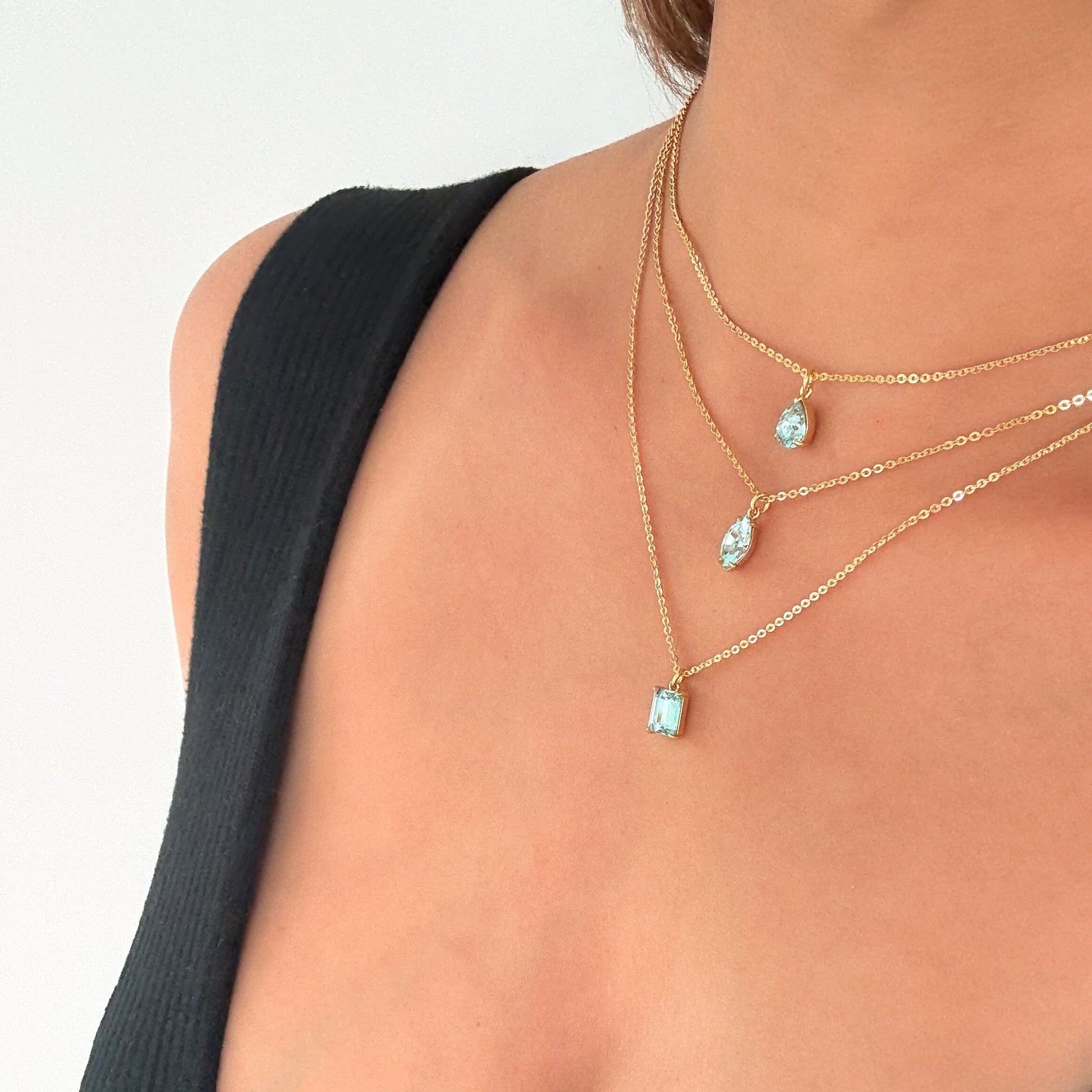 Aqua Glow Necklace - Jewelry Maktub LLC