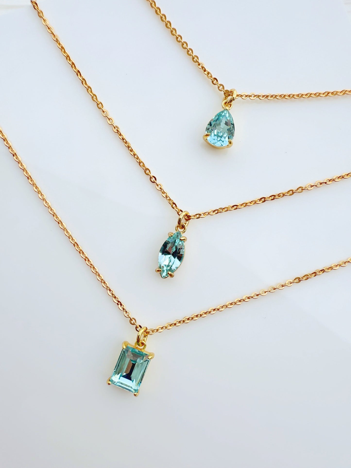 Aqua Glow Necklace - Jewelry Maktub LLC