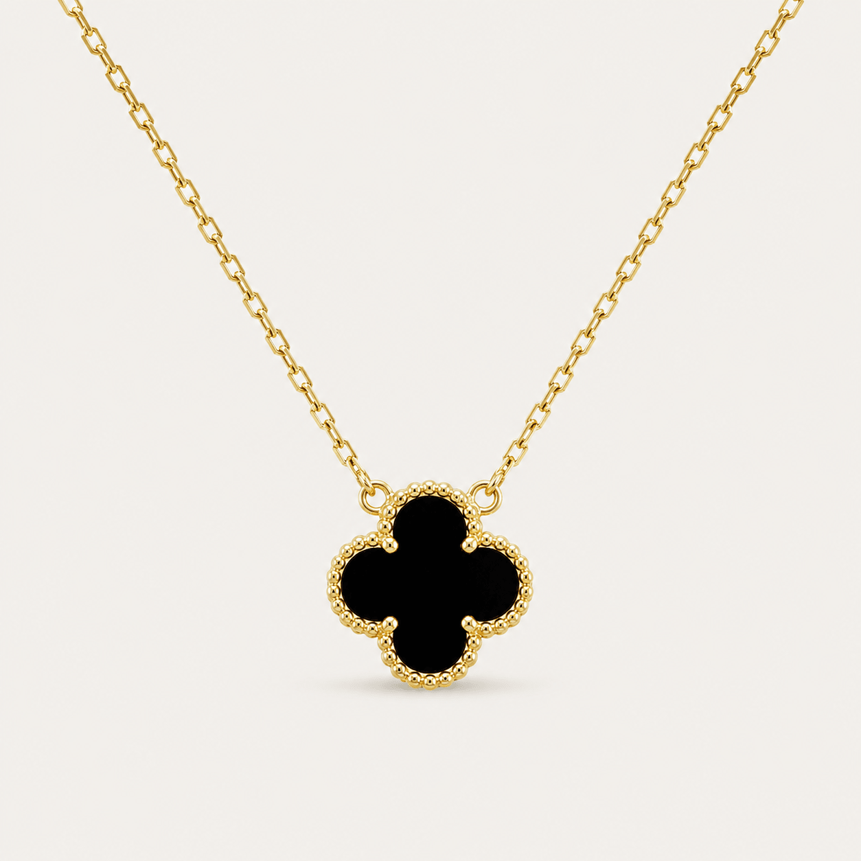 Clover necklace - Jewelry Maktub LLC