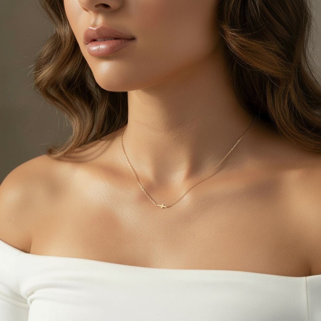 Dainty Cross Necklace - Jewelry Maktub LLC