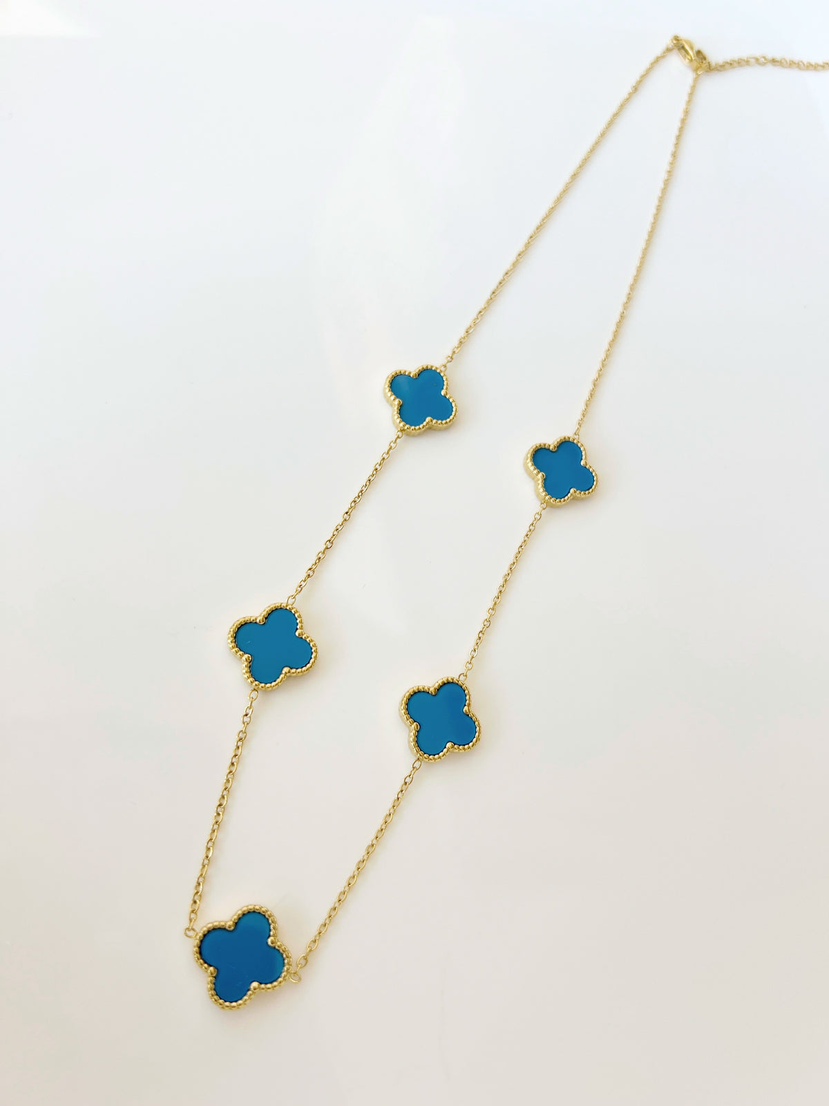 Five Clovers necklace - Jewelry Maktub LLC
