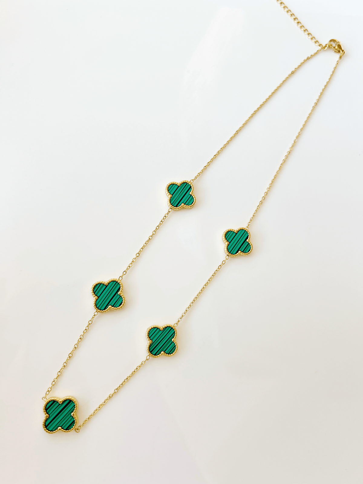 Five Clovers necklace - Jewelry Maktub LLC
