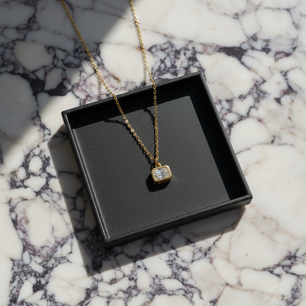 Muse Bezel Necklace