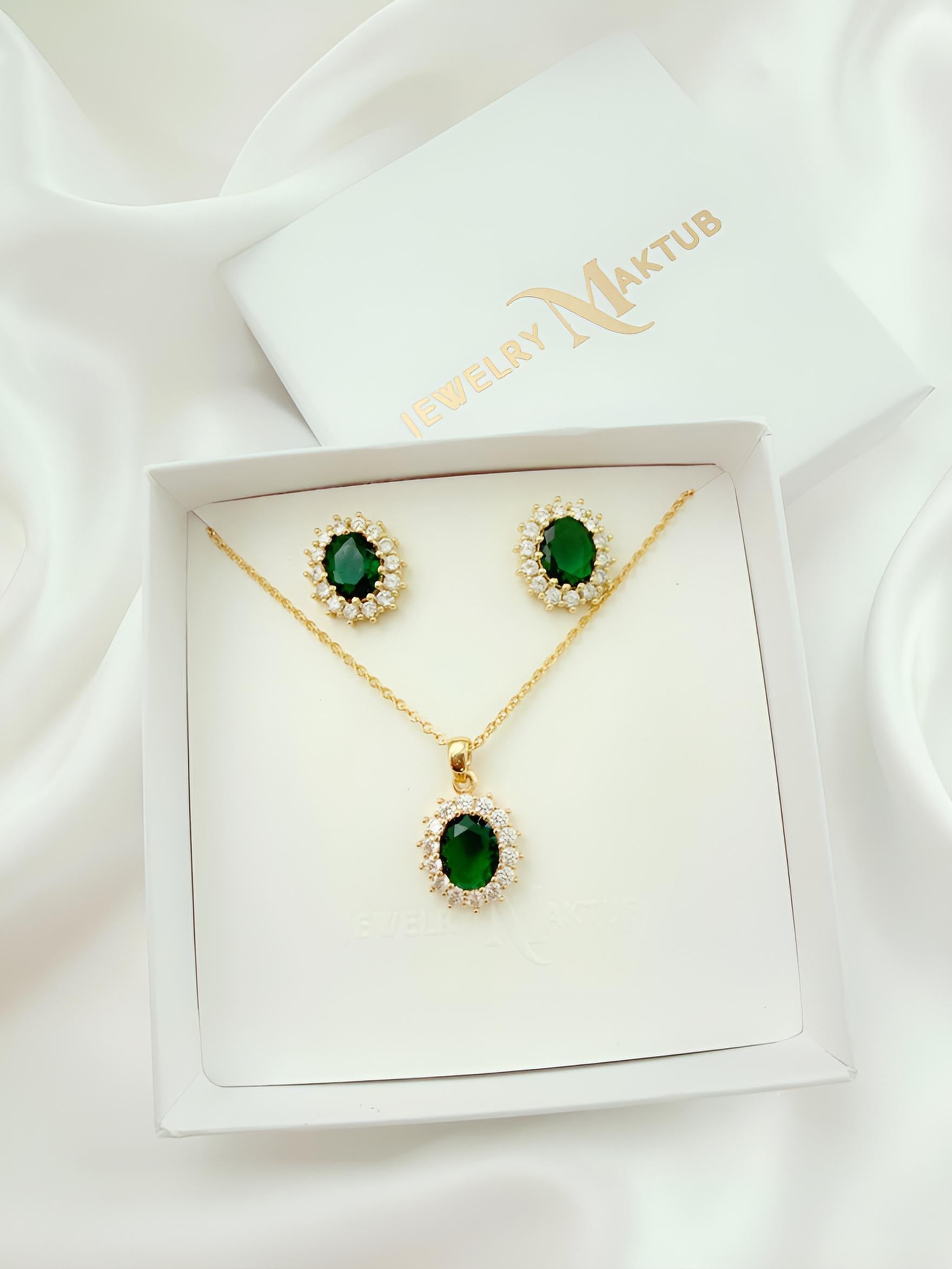 Gemstone Halo Set - Jewelry Maktub LLC
