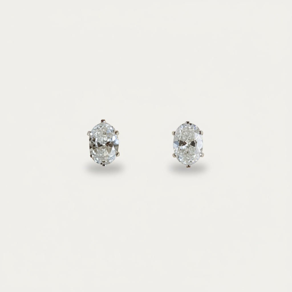 Hayley Silver Studs - Jewelry Maktub LLC