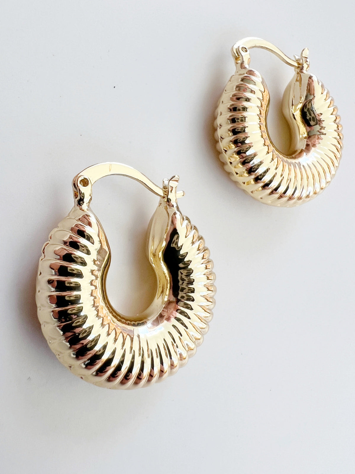 Iconic Hoops - Jewelry Maktub LLC