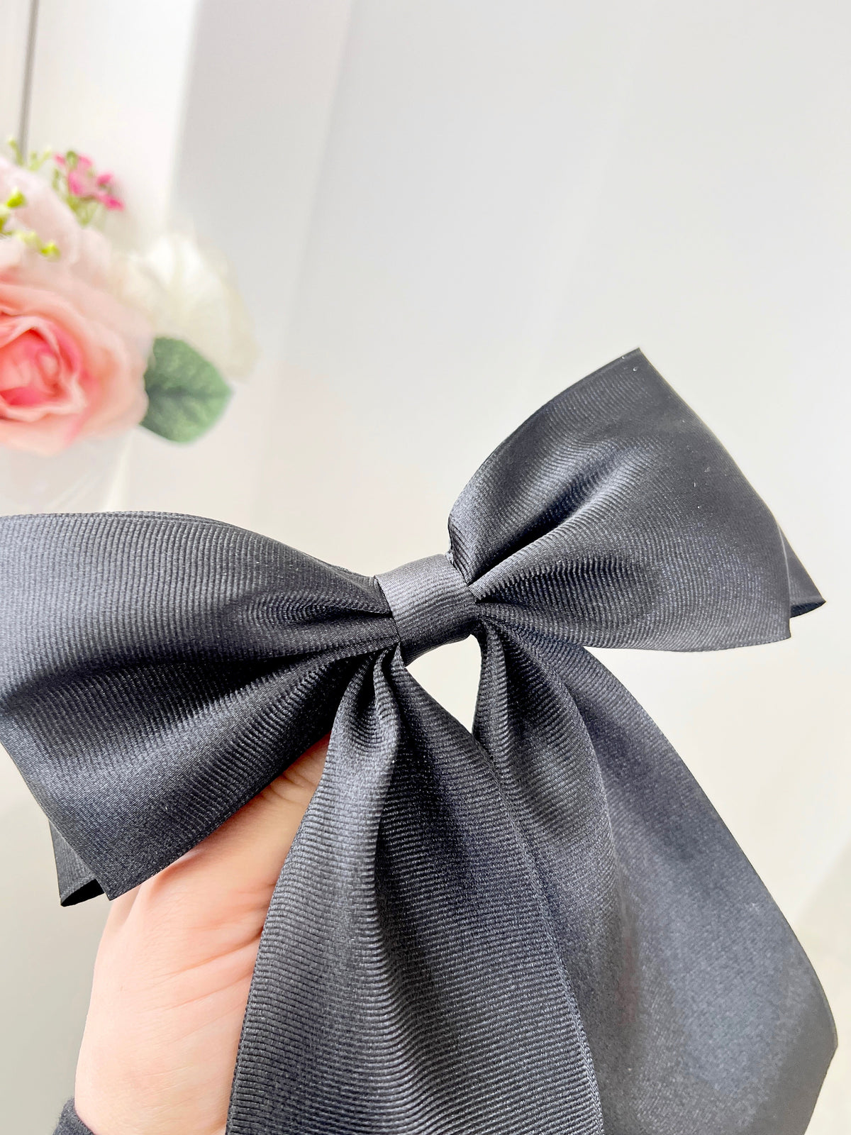 Jimena Bow - Jewelry Maktub LLC