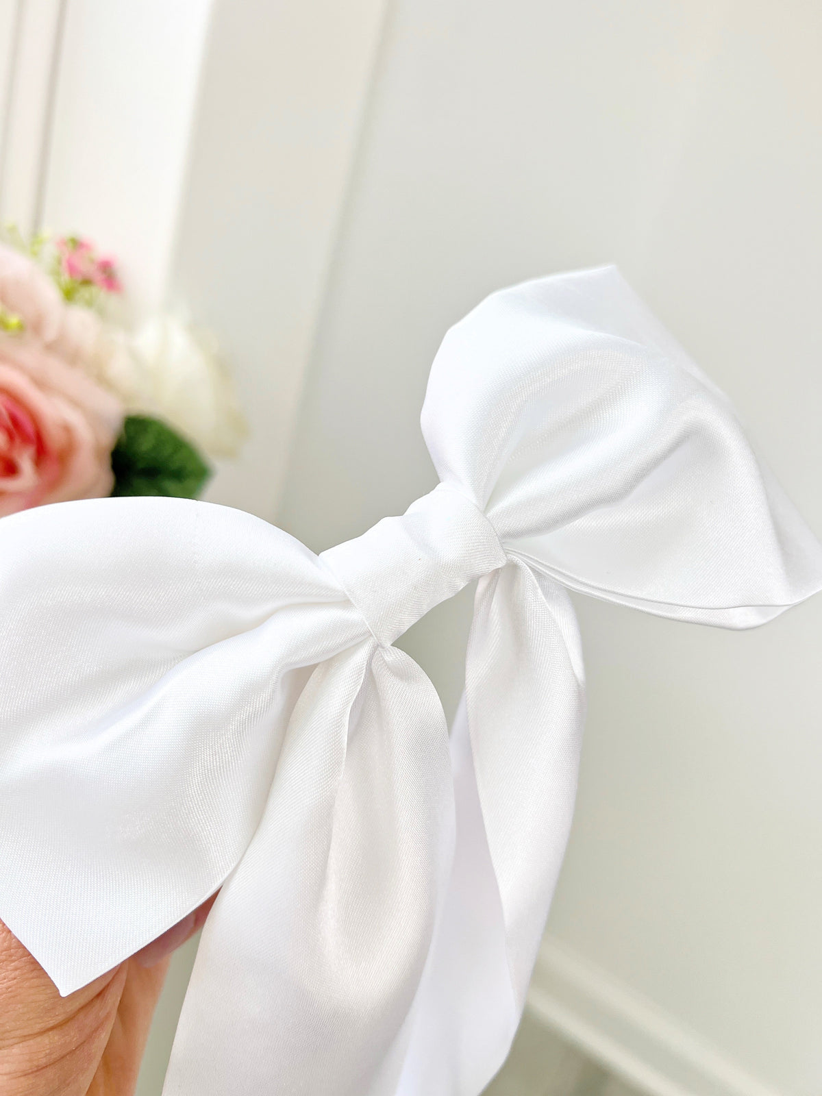 Julieta Bow - Jewelry Maktub LLC