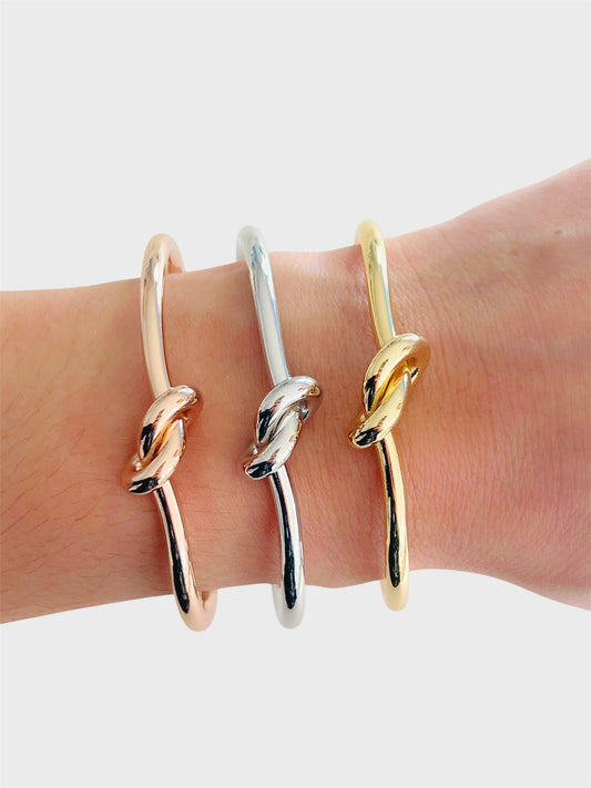 Knot Bangle - Jewelry Maktub LLC