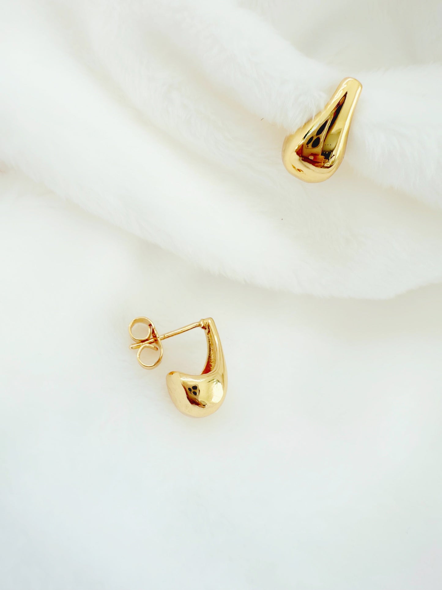 Small Gold Drop - Jewelry Maktub LLC