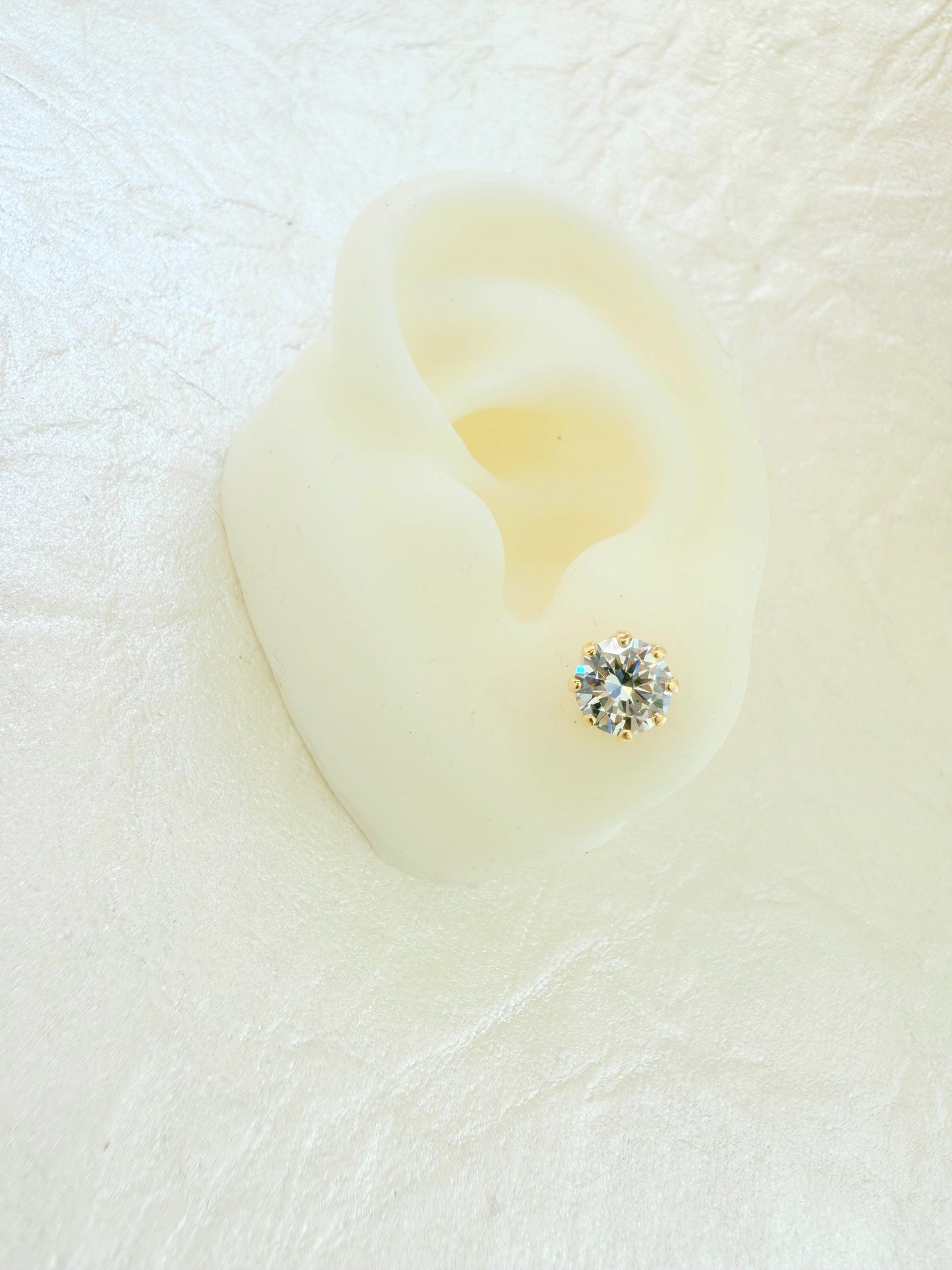 Sparkle Studs - Jewelry Maktub LLC