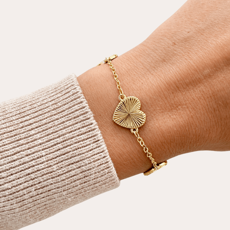 Sunburst Heart Bracelet - Jewelry Maktub LLC