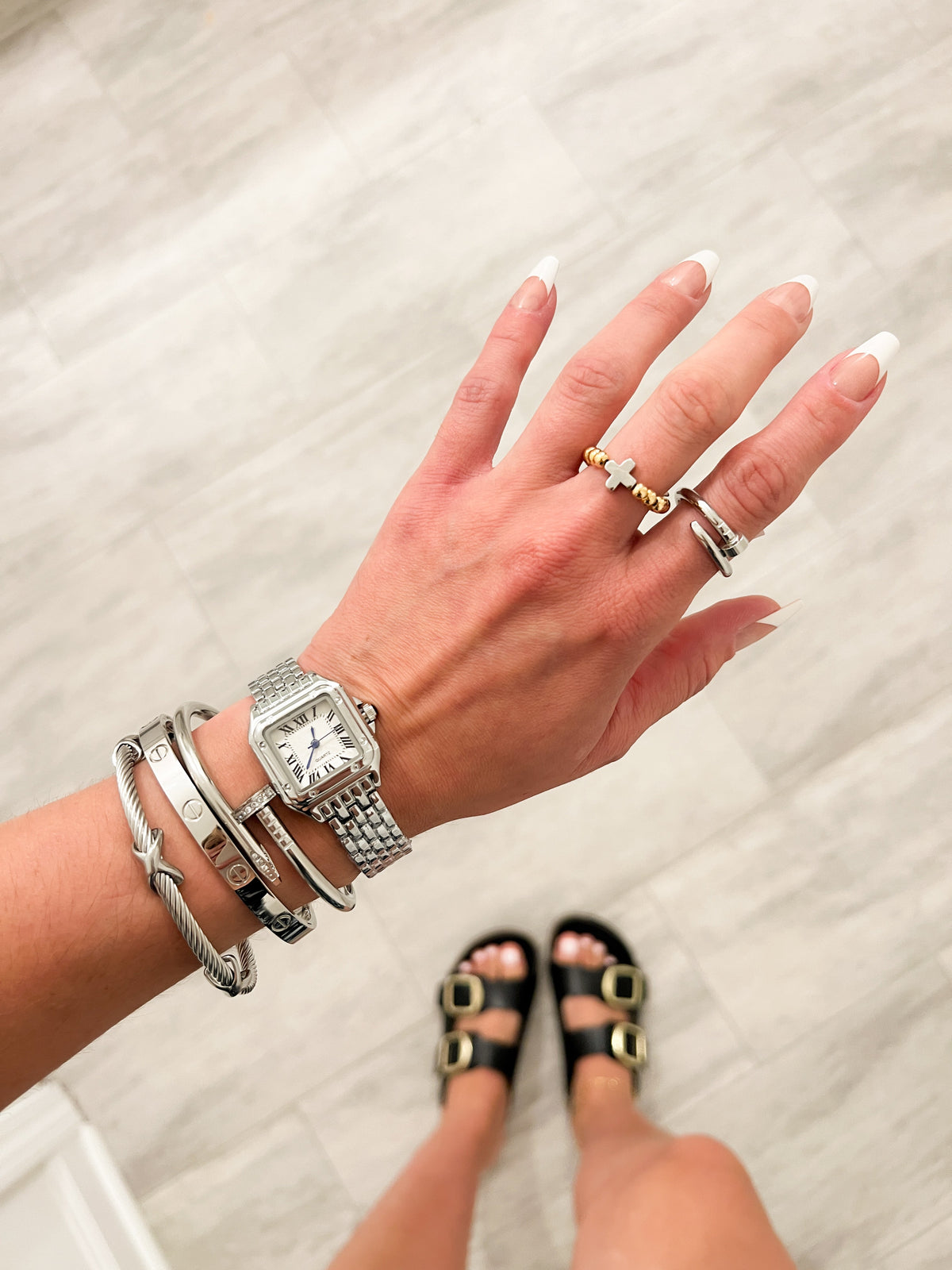 The vintage watch - Jewelry Maktub LLC