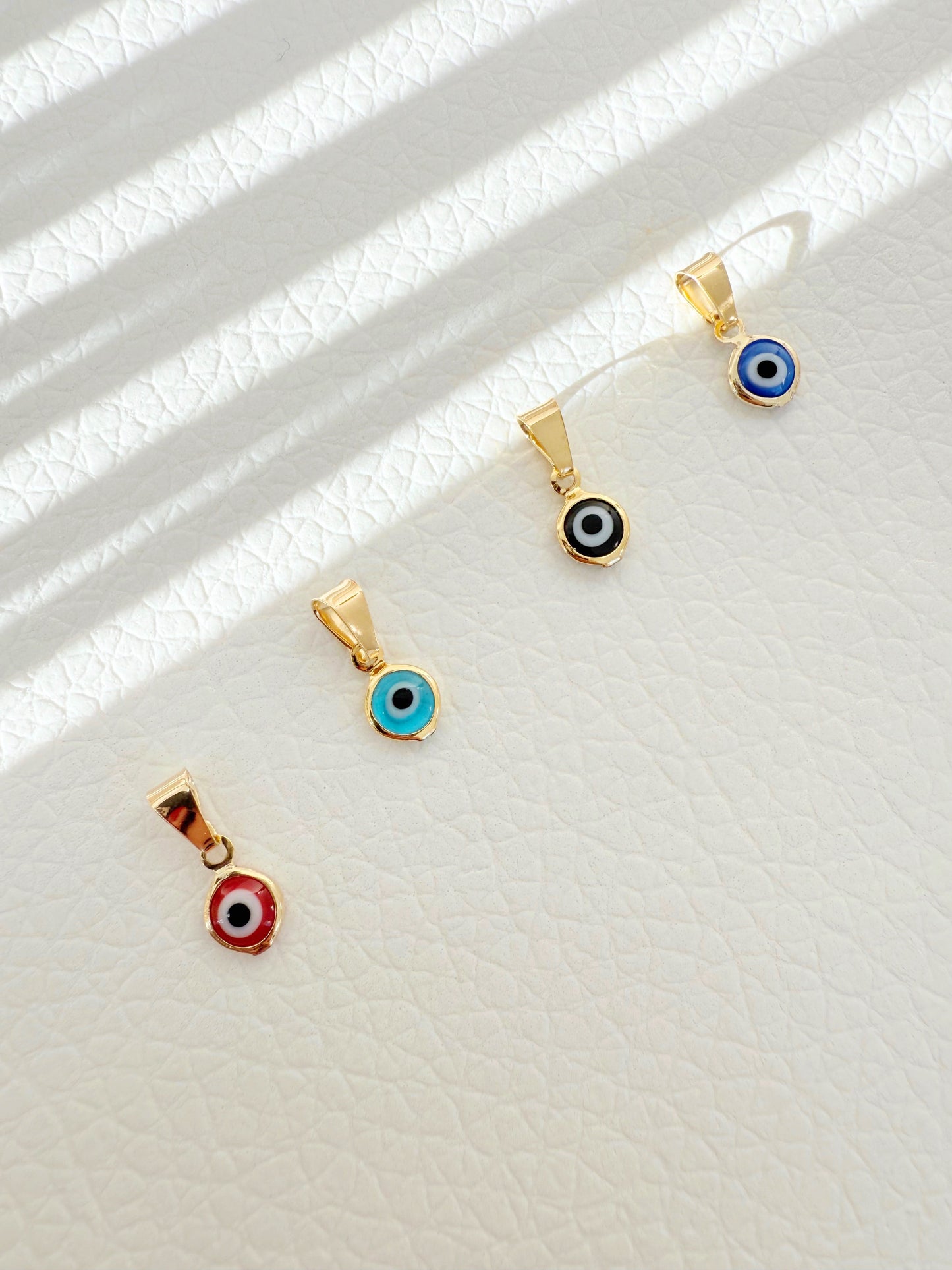 Tiny Evil eye - Jewelry Maktub LLC