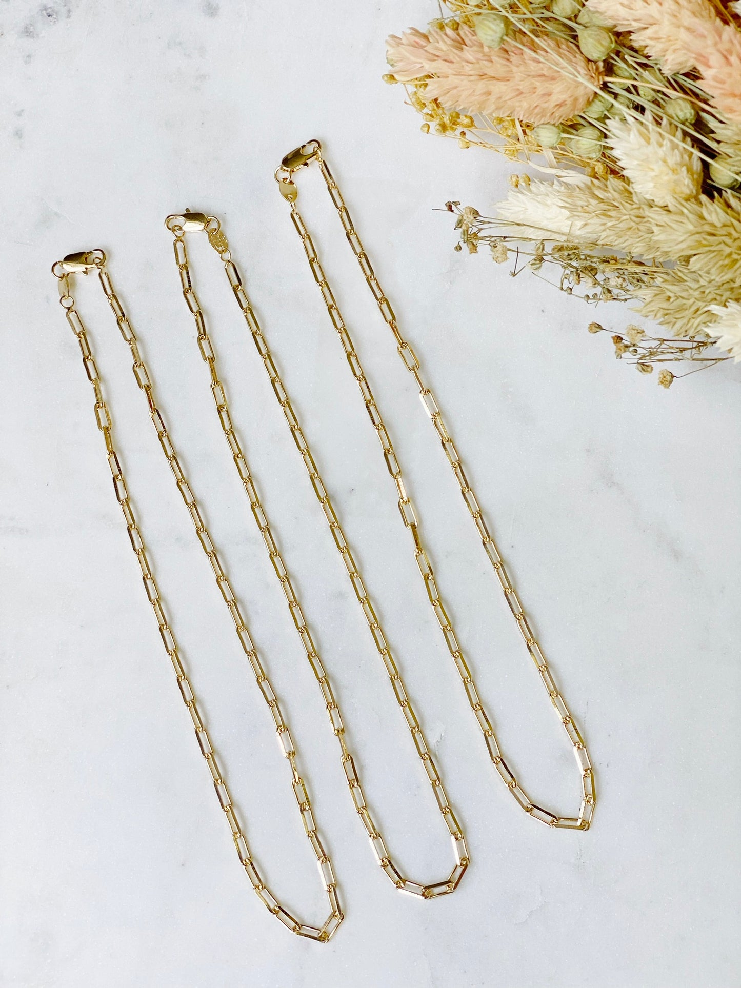 Basic paper clip chain